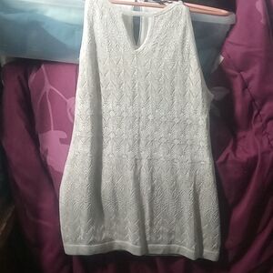 Elegant White House Black Market Sleeveless Sweater Blouse, Lined SMALL